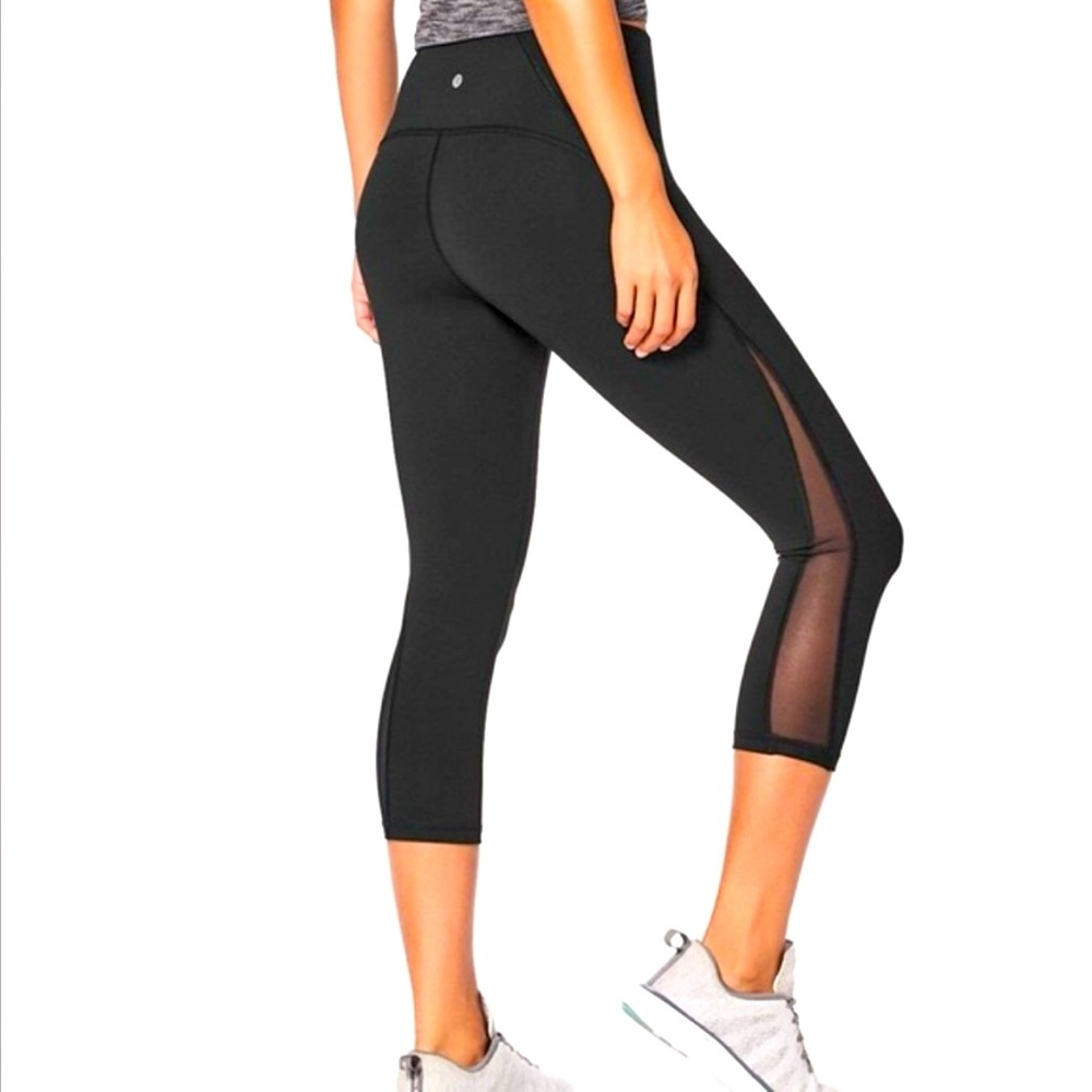 Lululemon capris leggings